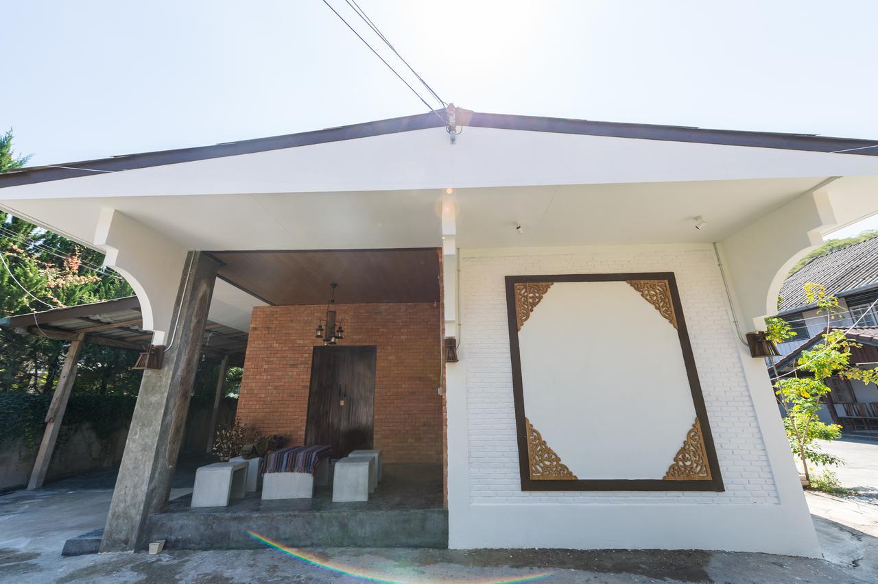 Huan Amphan Chiang Rai Buitenkant foto